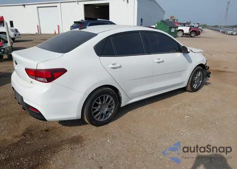 2020 Kia Rio S z USA, uszkodzony, nr VIN 3KPA24AD0LE334452